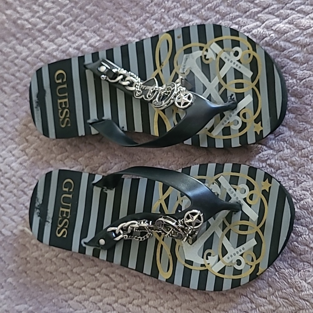 GUESS Black and Gold Striped Flip Flops Size 5